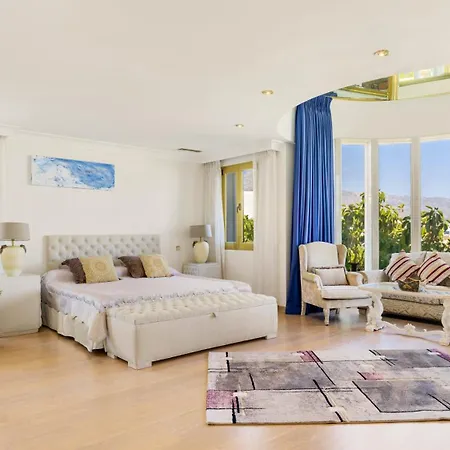Villa Sky *